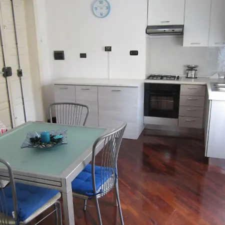 Velia Салерно