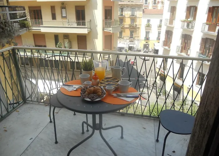 Velia Apartment *